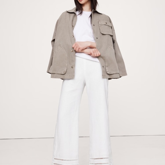 NWT  //  BANANA REPUBLIC  //  MID-RISE KICK-FLARE LACE-TRIM LINEN ANKLE PANT - Picture 2 of 2